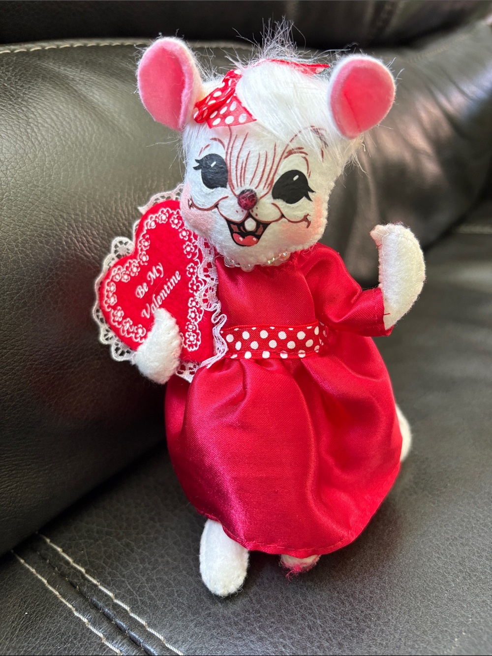 Annalee Valentine Sweetheart Girl Mouse Doll Red Dress valentine 2014